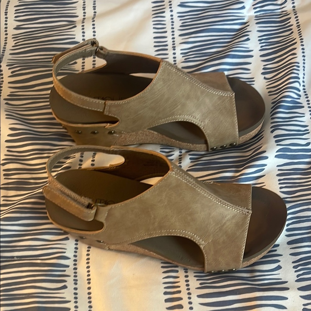 Boutique Corky’s size 7 Tan Wedges with Cushioned Footbed.